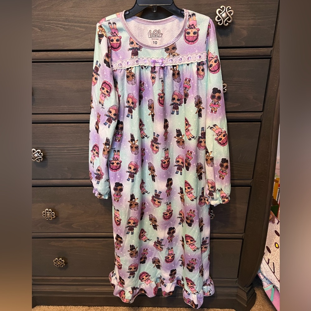 LOL Surprise! Nightgown girls size 10 Purple and Mint